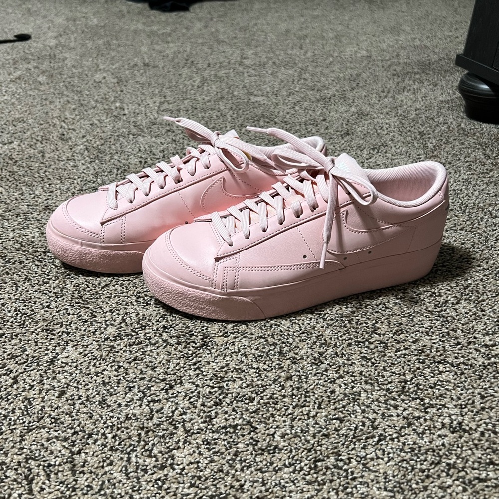 Nike blazer platform shoes